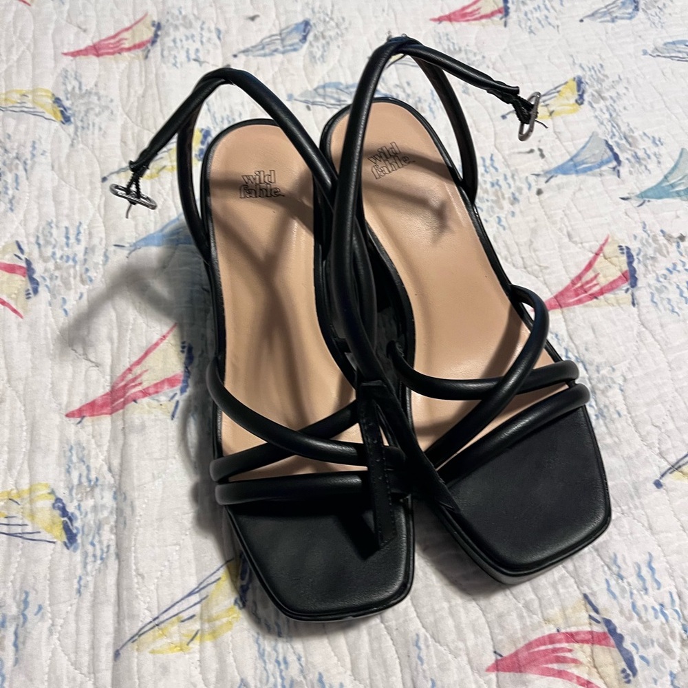 Wild Fable Black Square-Toe Sandals